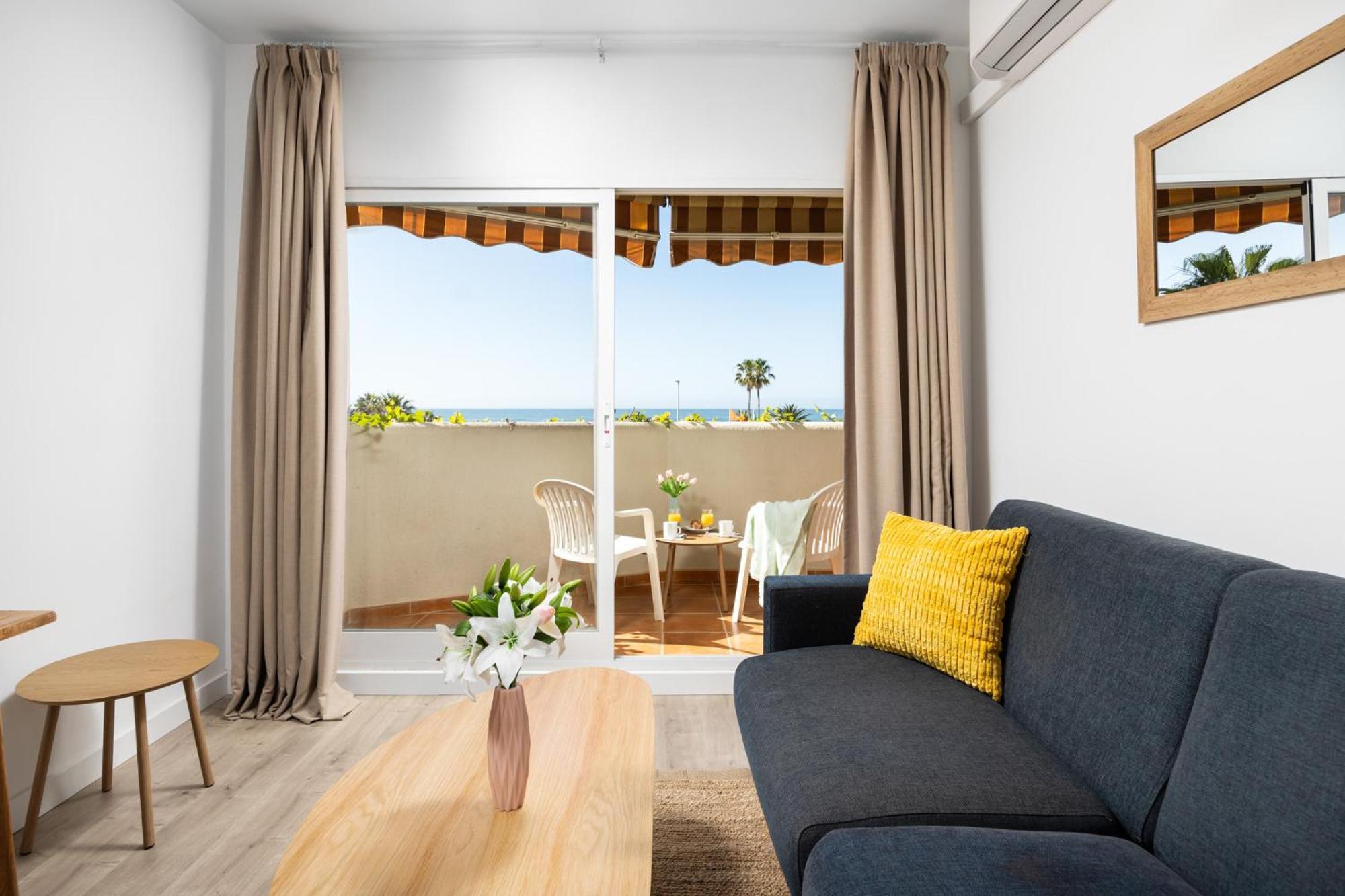 Benalbeach Premium Apartments By Alfresco Stays Benalmadena Exterior photo